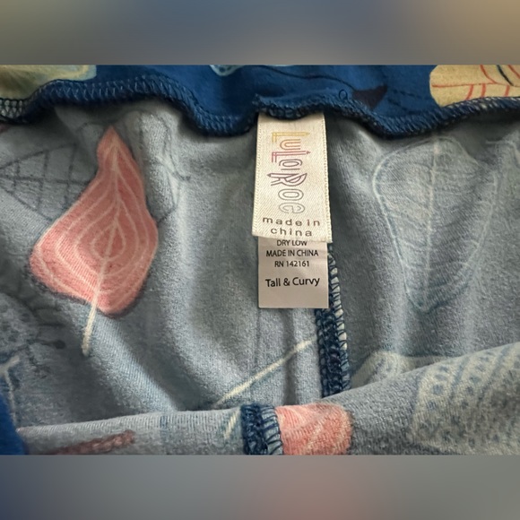 LuLaRoe leggings! T&C - Picture 3 of 7